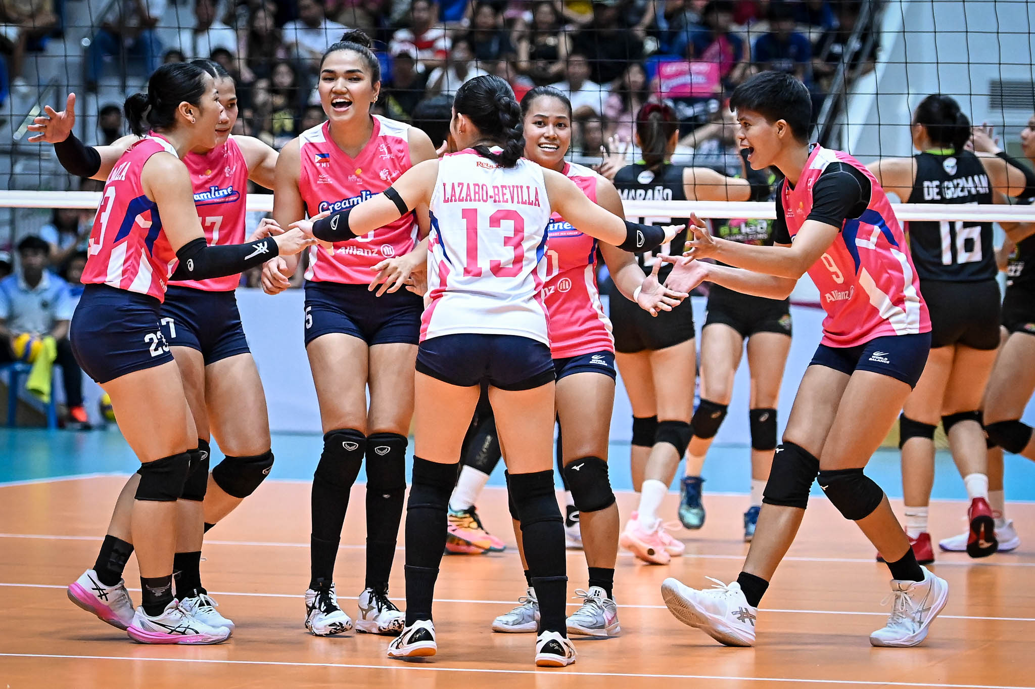 Cool Smashers lean on depth to defeat Chameleons in Ilagan