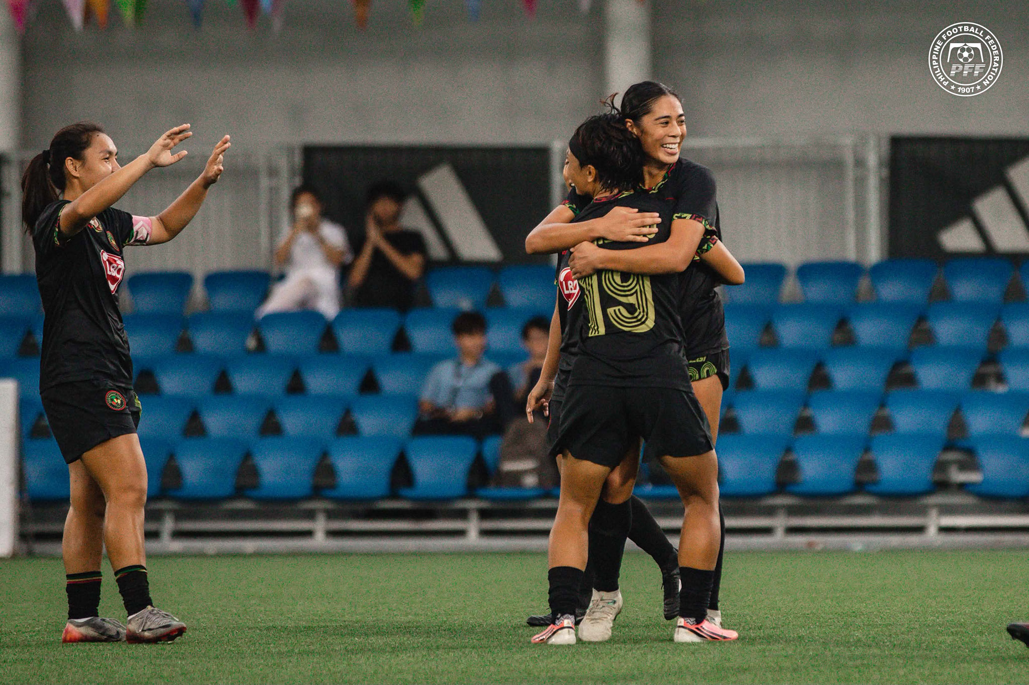 Carpio scores four as Kaya routs FEU